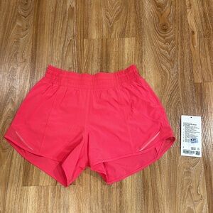 NWOT Hotty Hot HR Short 4” *Lined LIPG Size 6